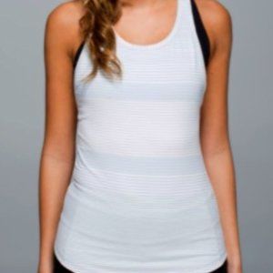 Think Fast Tank, size 2